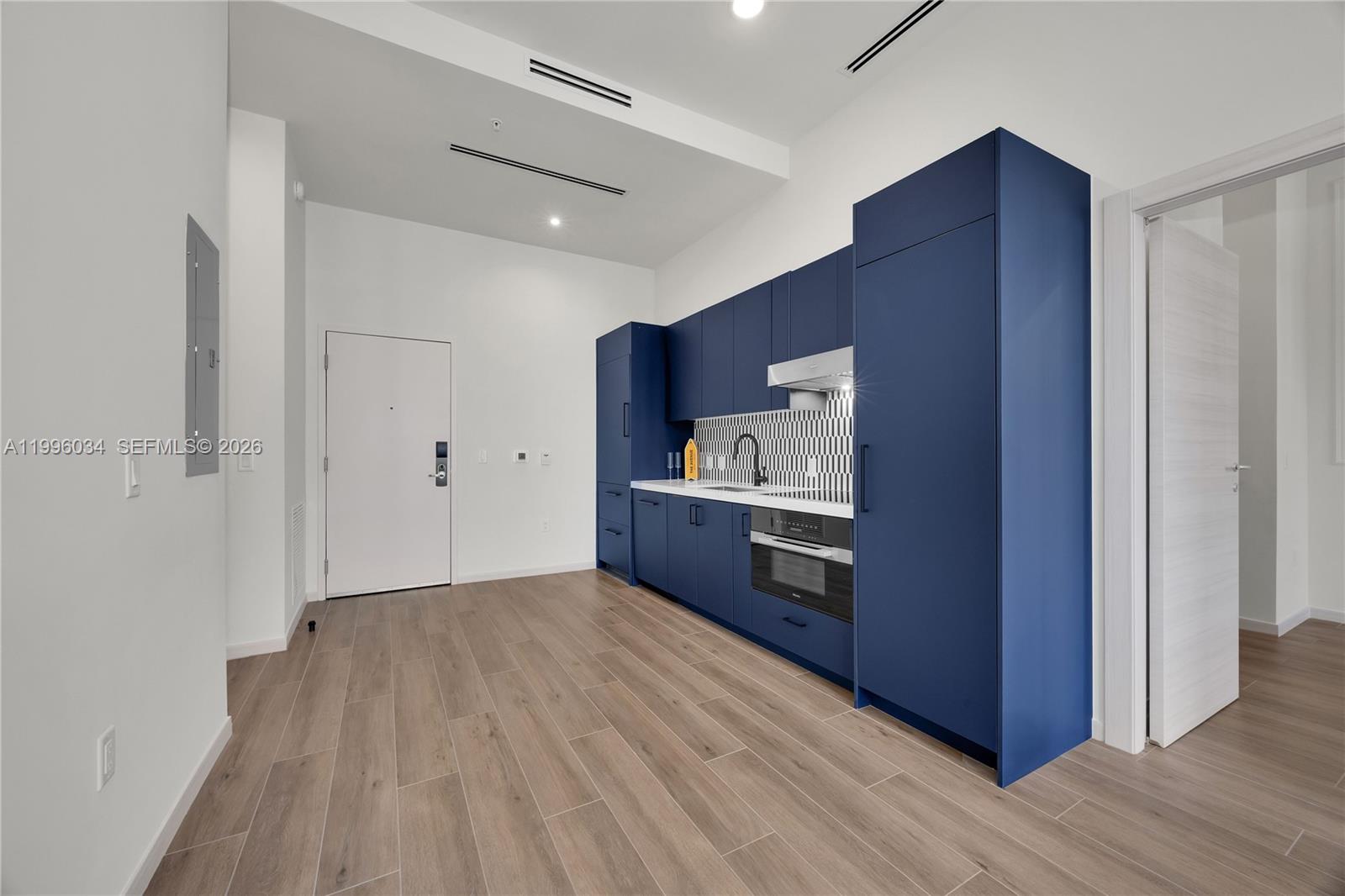 4220 Laguna St #803, Coral Gables FL 33146