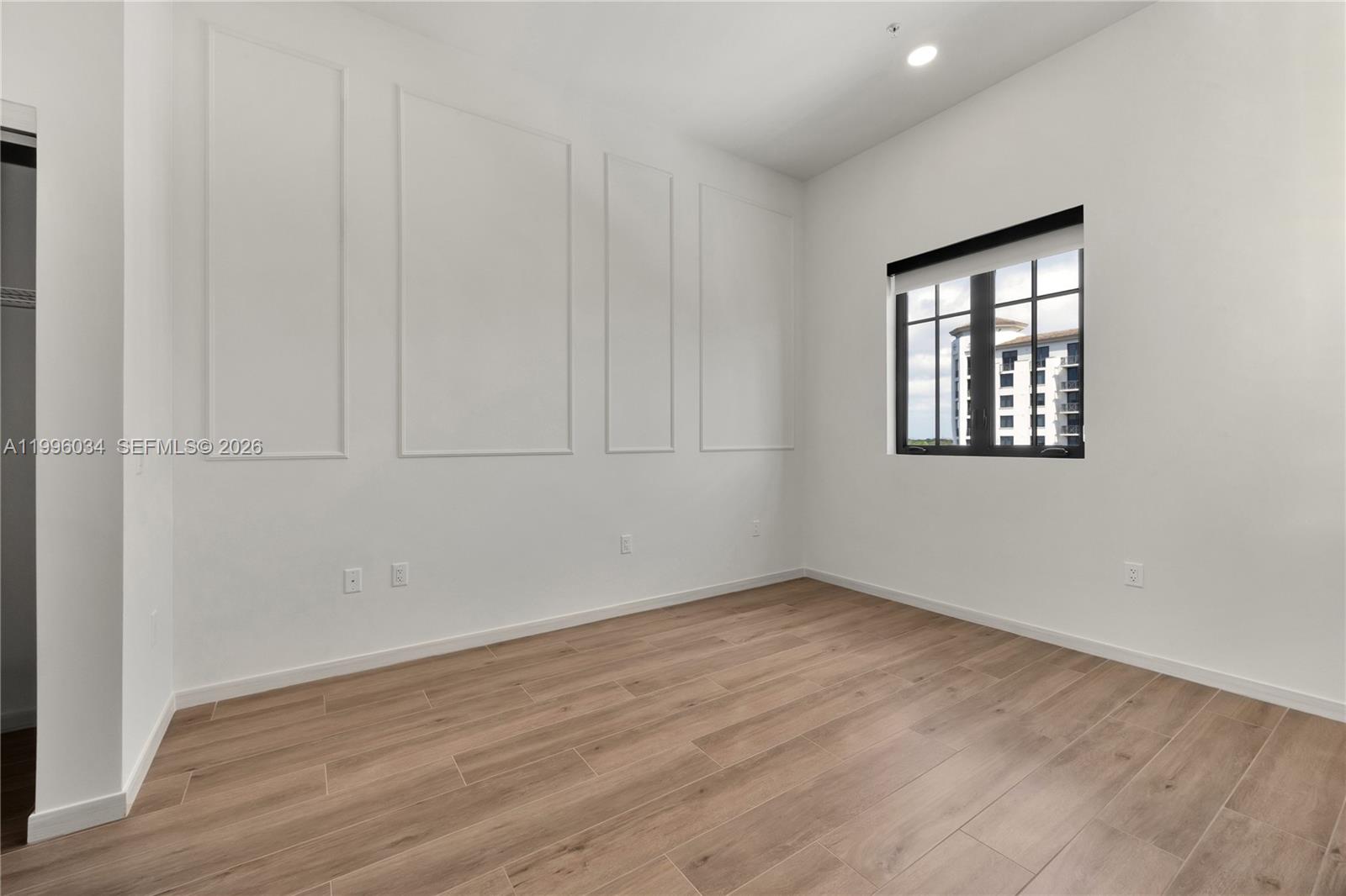 4220 Laguna St #803, Coral Gables FL 33146