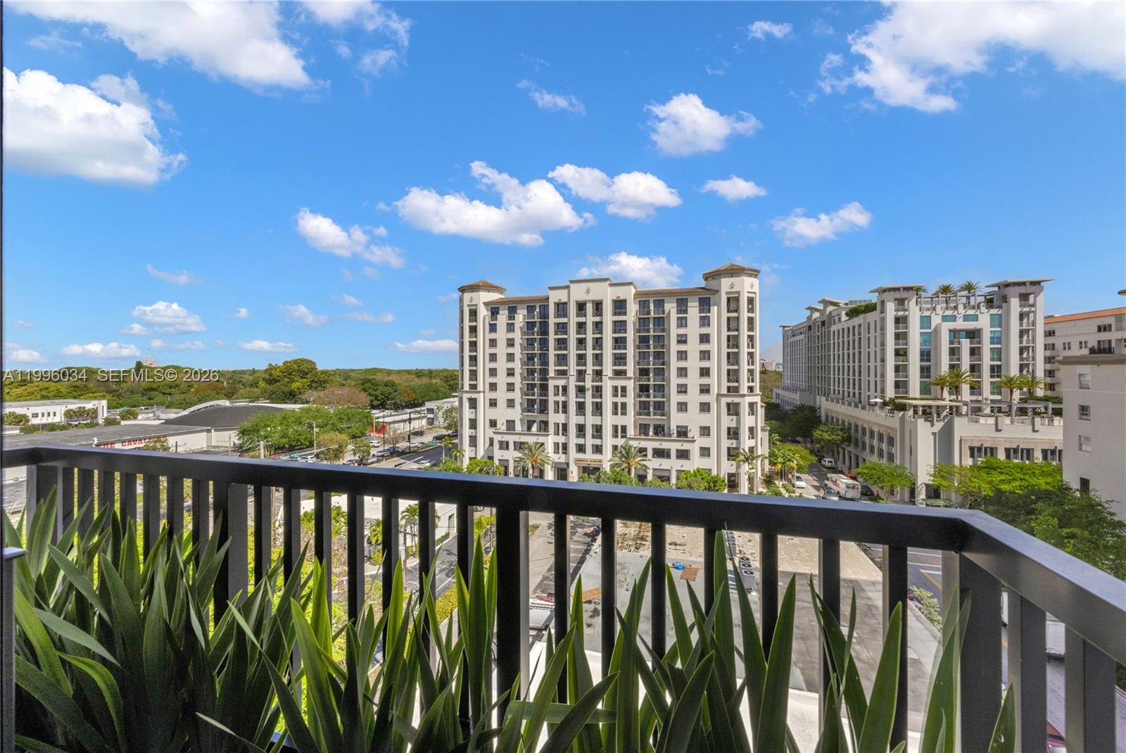 4220 Laguna St #803, Coral Gables FL 33146