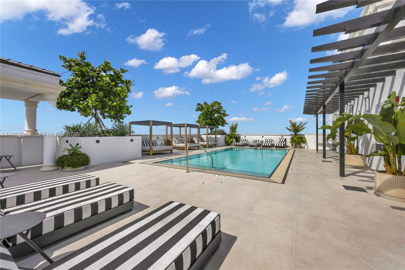 4220 Laguna St #803, Coral Gables FL 33146