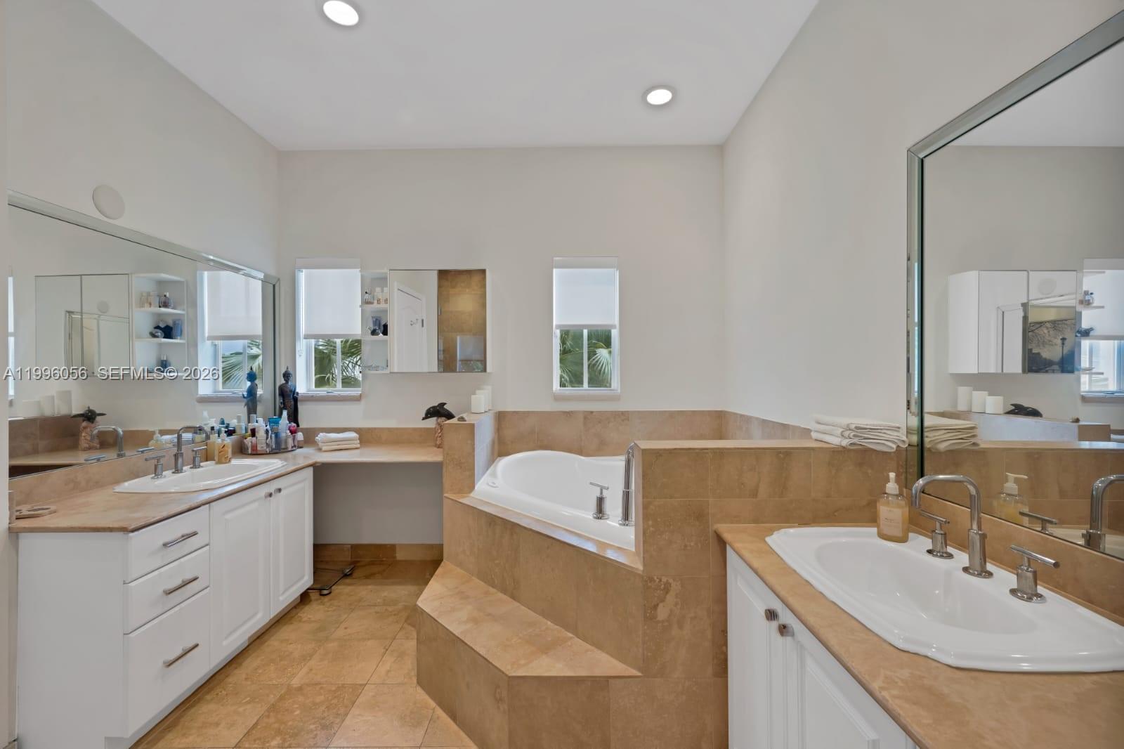 18345 NE 30th Pl #18345, Aventura FL 33160
