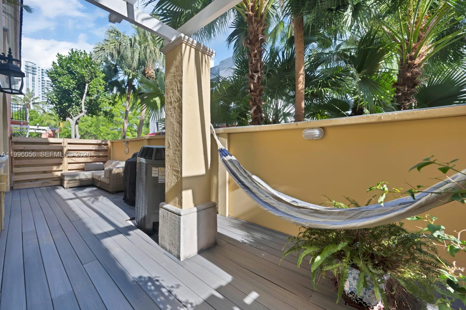 18345 NE 30th Pl #18345, Aventura FL 33160