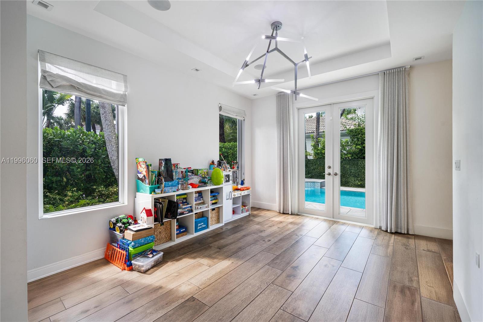3703 NE 199th St, Aventura FL 33180