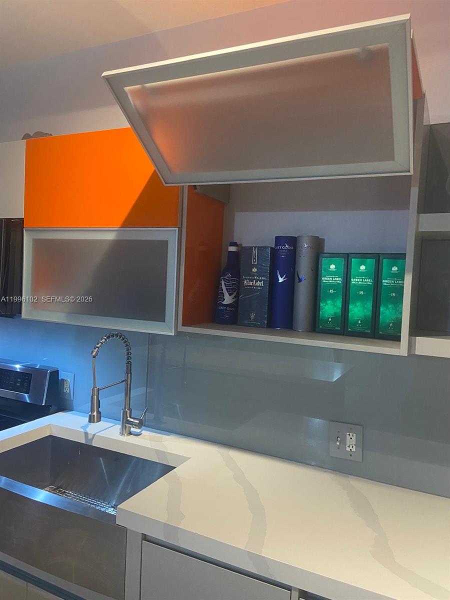 10 SW South River Dr #1608, Miami FL 33130