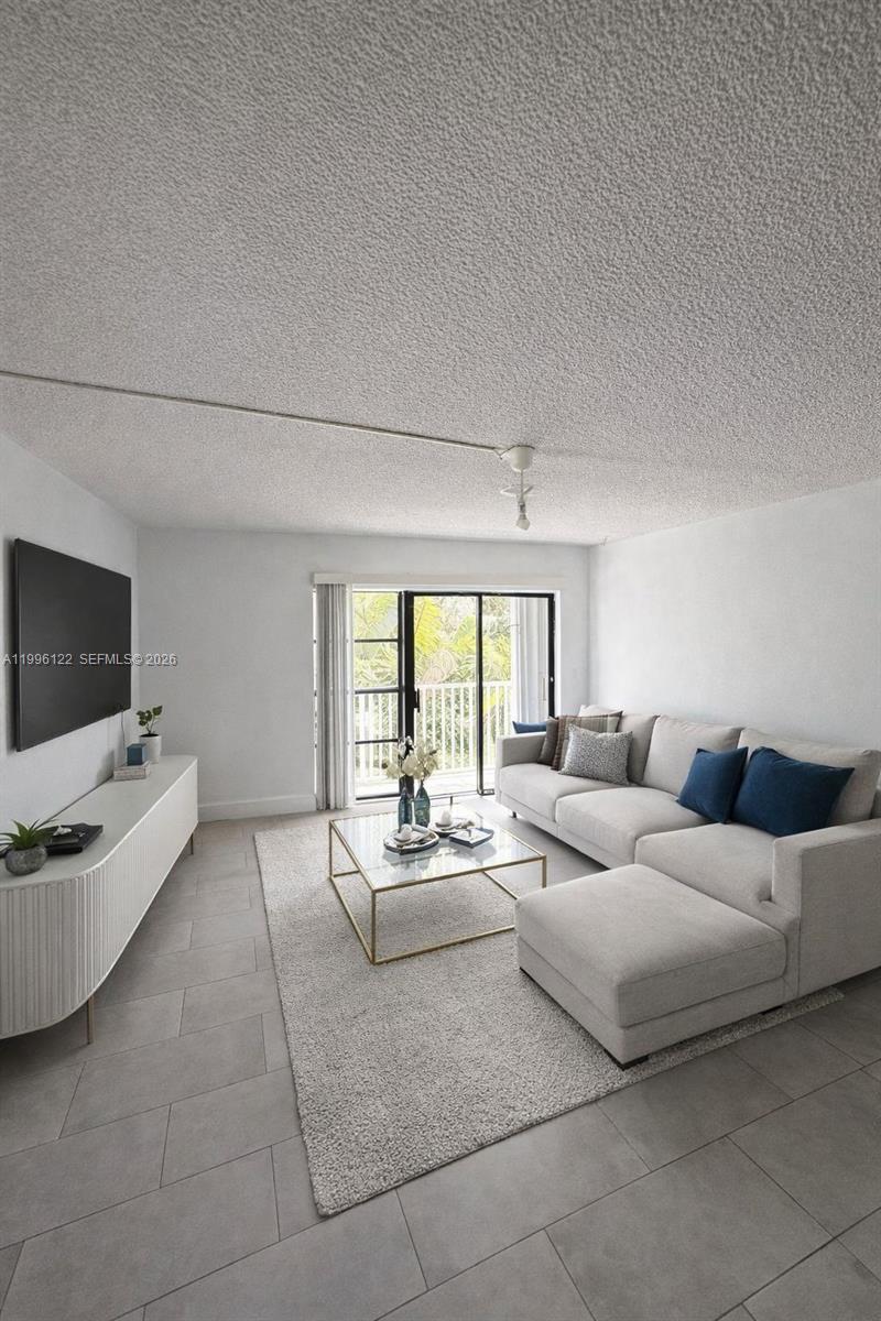 1220 71st St #38, Miami Beach FL 33141