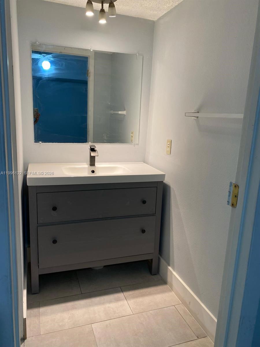 1220 71st St #38, Miami Beach FL 33141