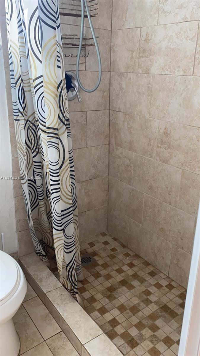 1220 71st St #38, Miami Beach FL 33141