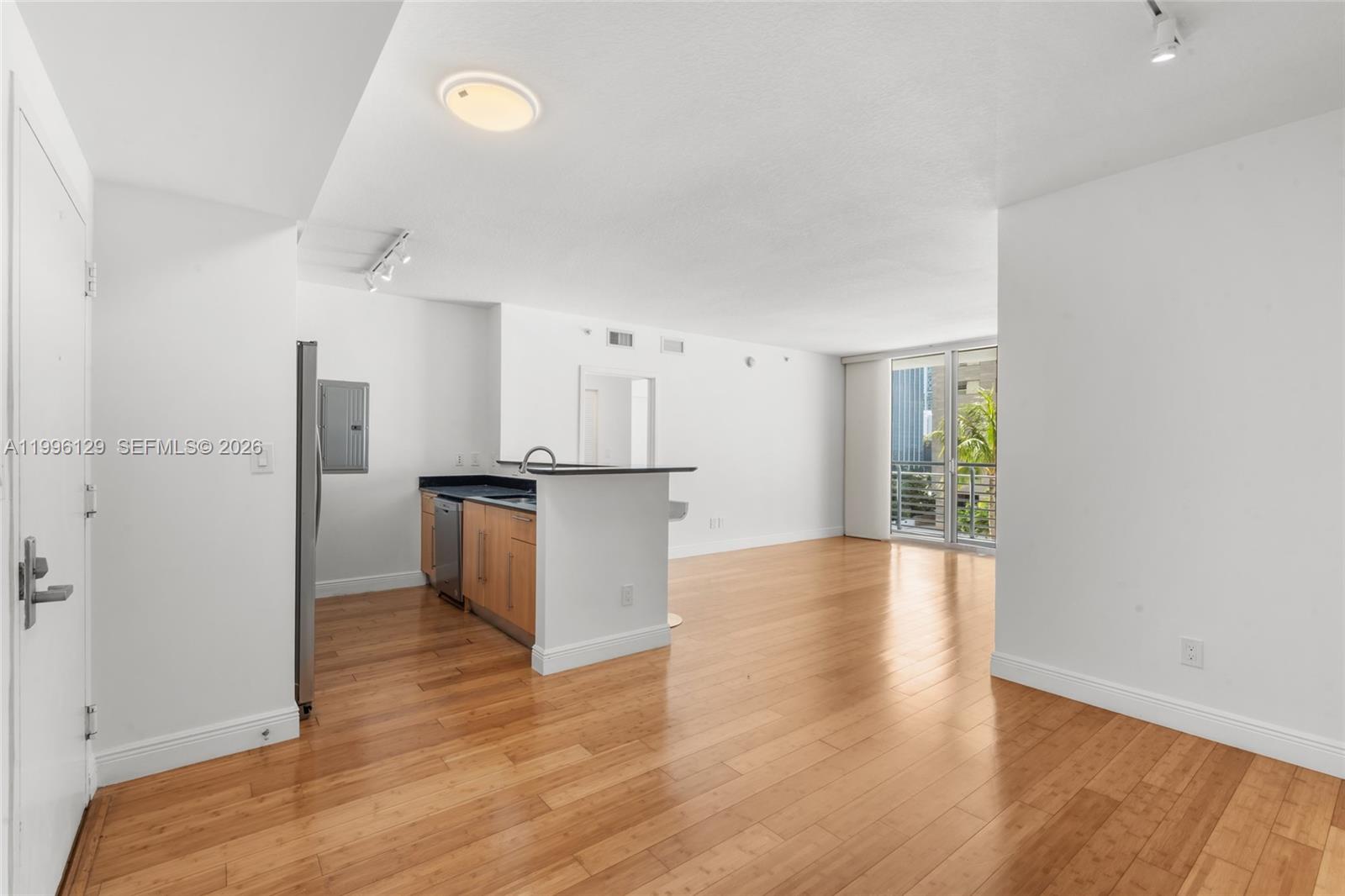 335 S Biscayne Blvd #908, Miami FL 33131