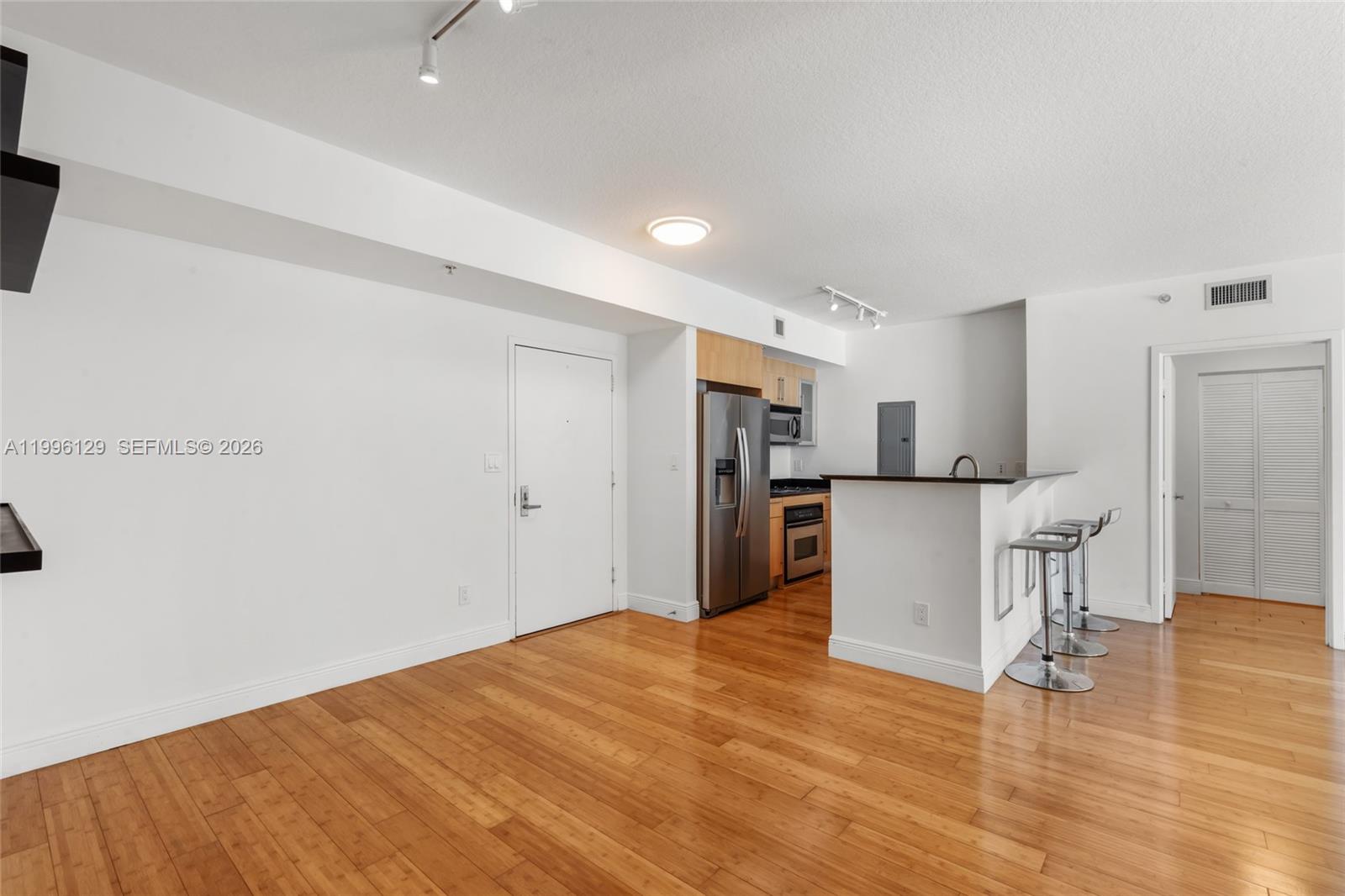 335 S Biscayne Blvd #908, Miami FL 33131