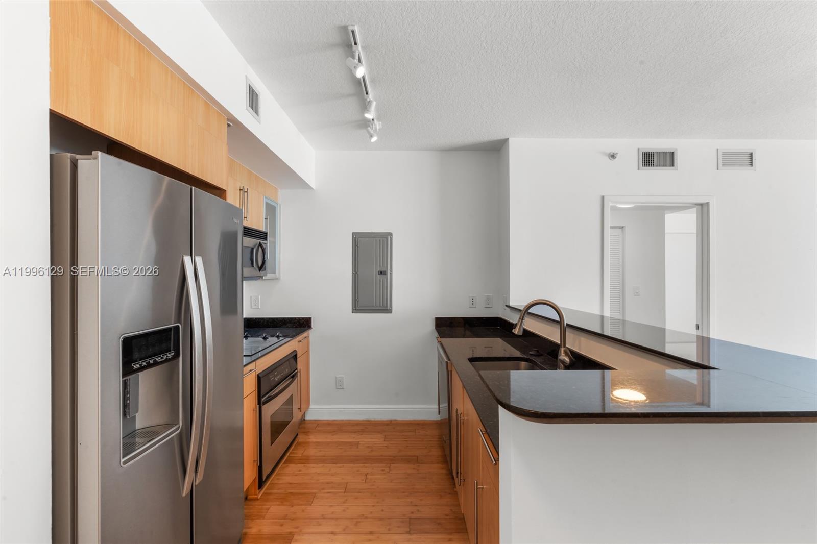 335 S Biscayne Blvd #908, Miami FL 33131