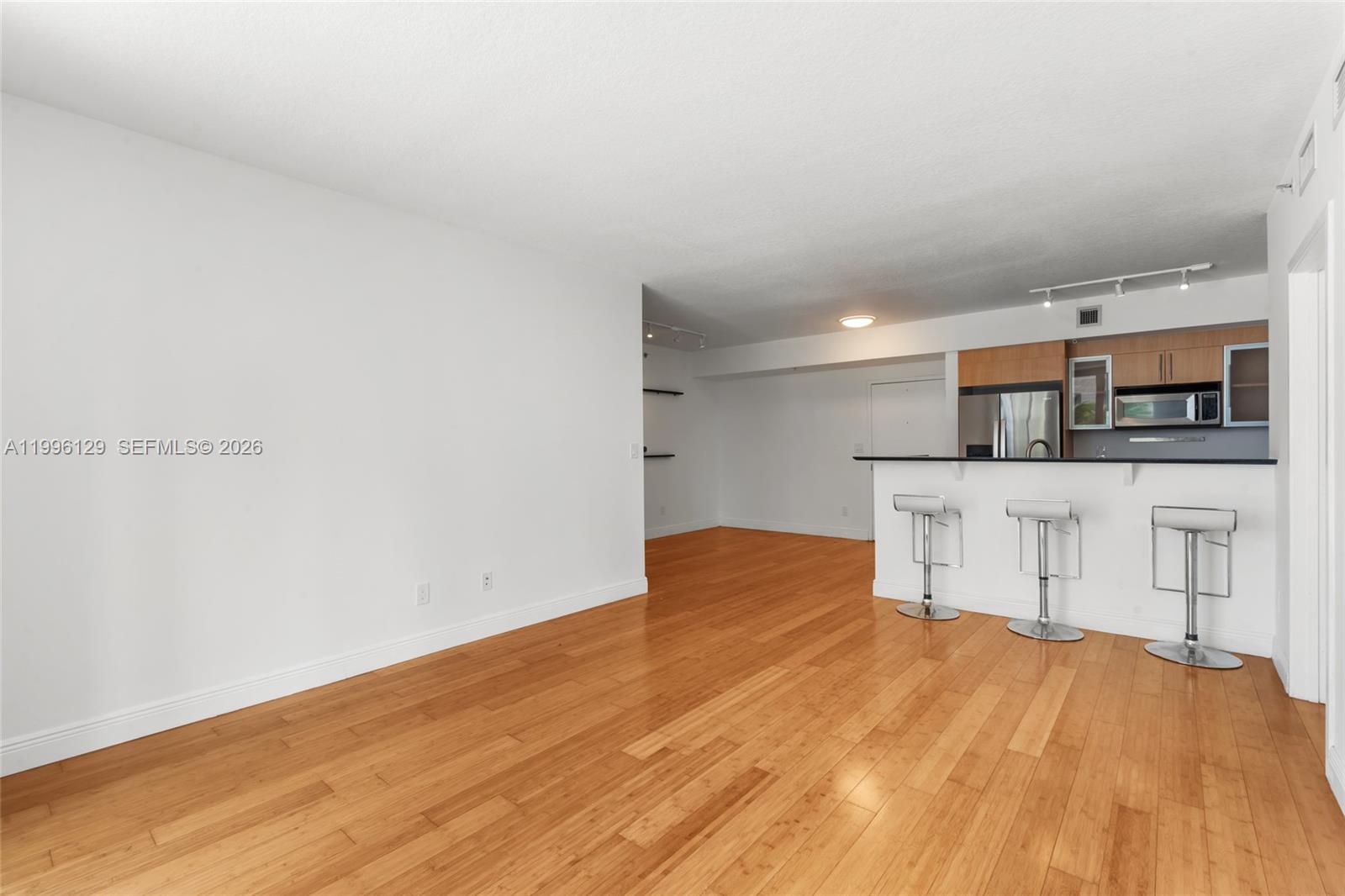335 S Biscayne Blvd #908, Miami FL 33131