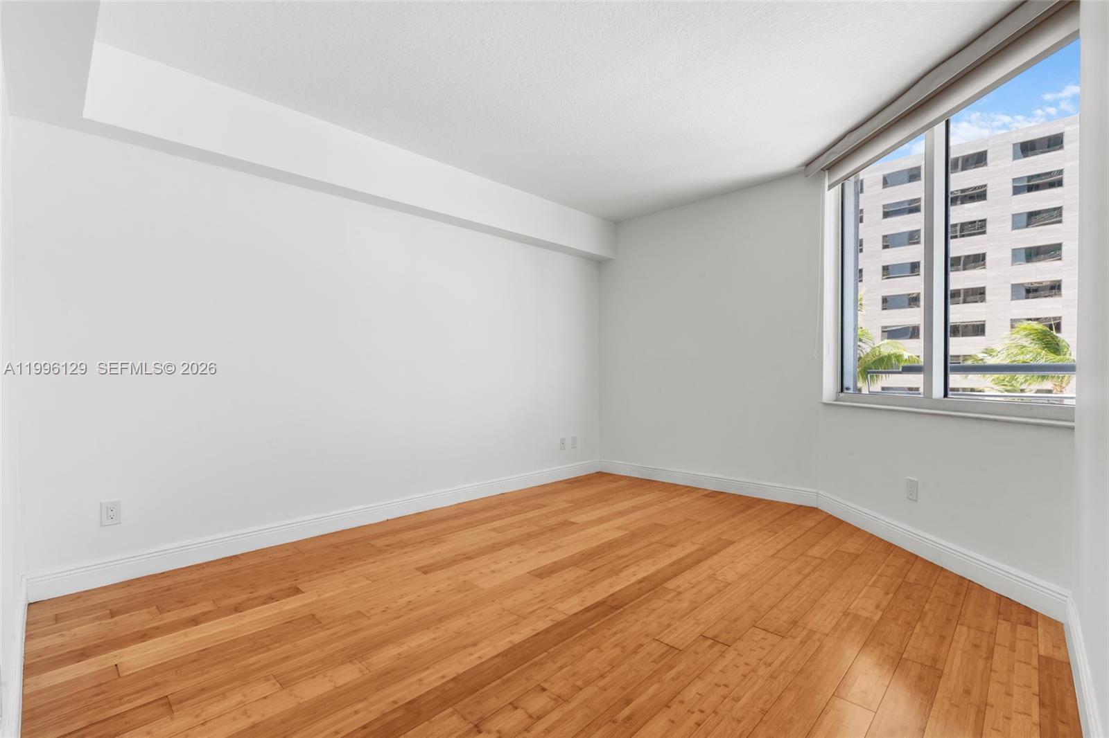 335 S Biscayne Blvd #908, Miami FL 33131