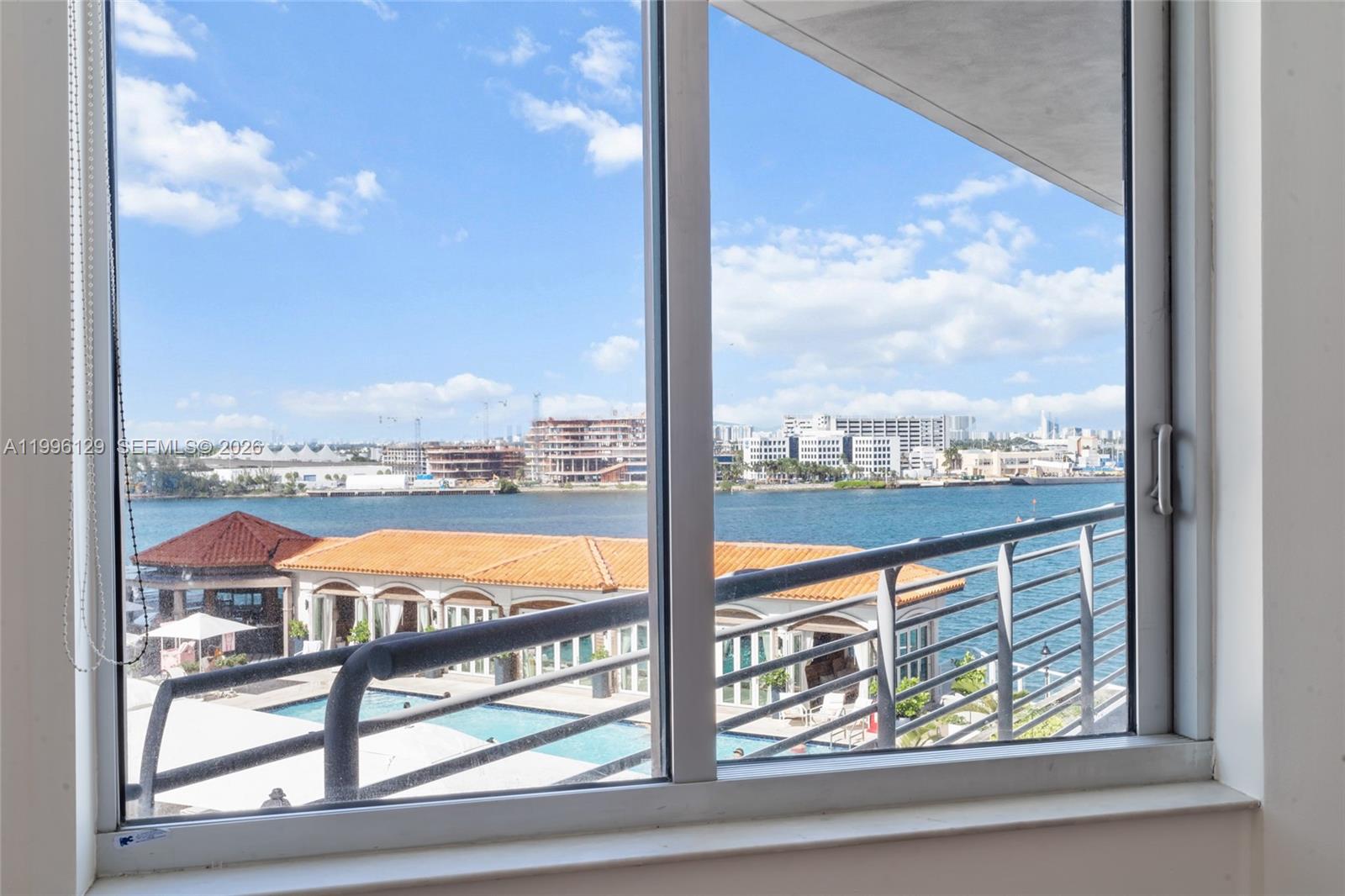 335 S Biscayne Blvd #908, Miami FL 33131
