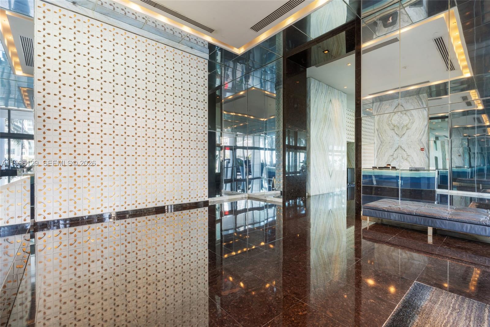 335 S Biscayne Blvd #908, Miami FL 33131