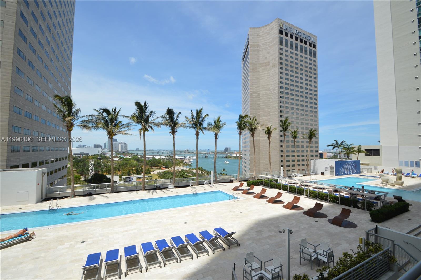 325 S Biscayne Blvd #2320, Miami FL 33131
