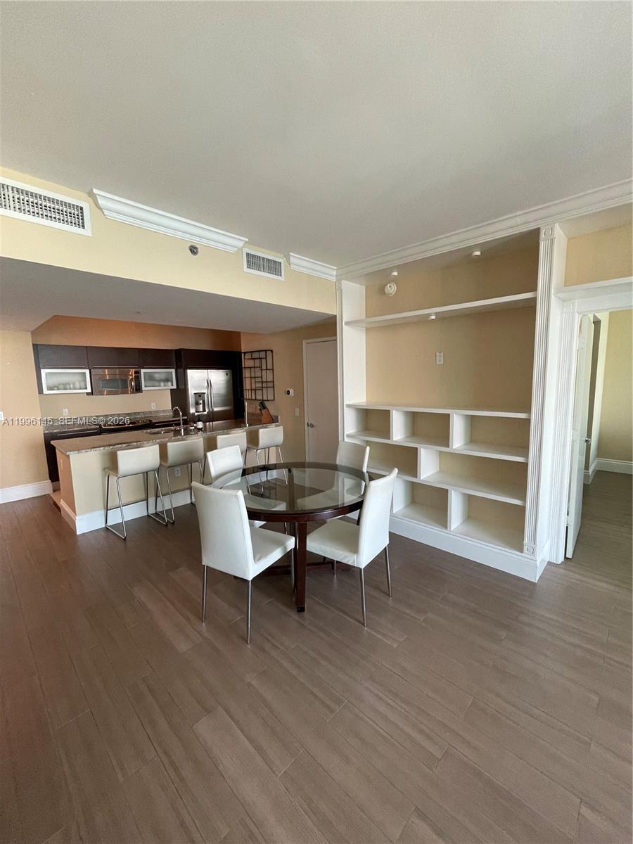 951 Brickell Ave #3506, Miami FL 33131