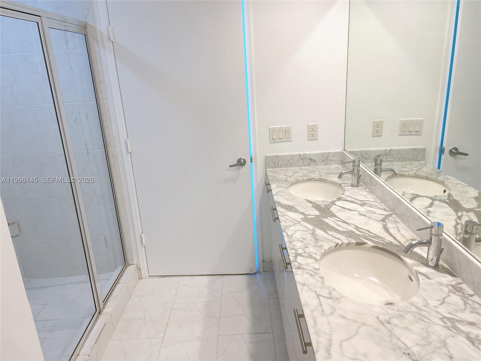 951 Brickell Ave #3506, Miami FL 33131