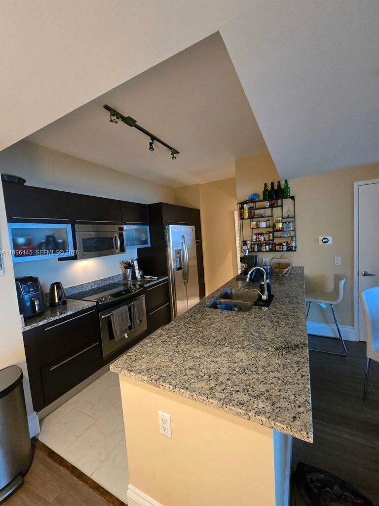 951 Brickell Ave #3506, Miami FL 33131