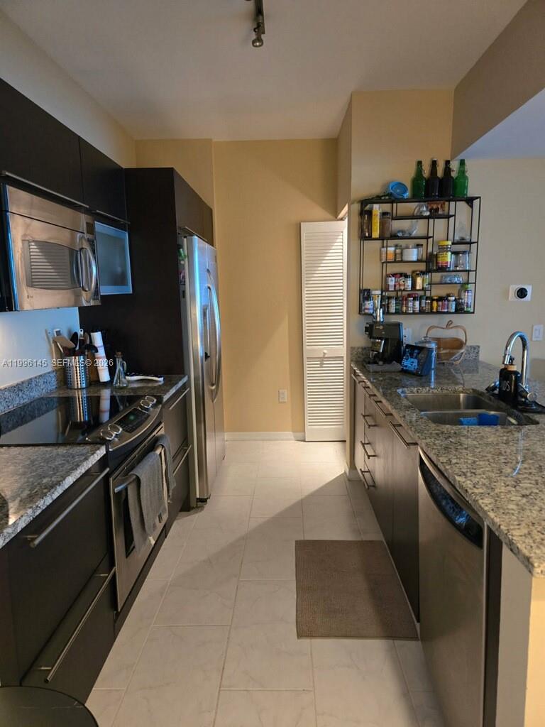 951 Brickell Ave #3506, Miami FL 33131