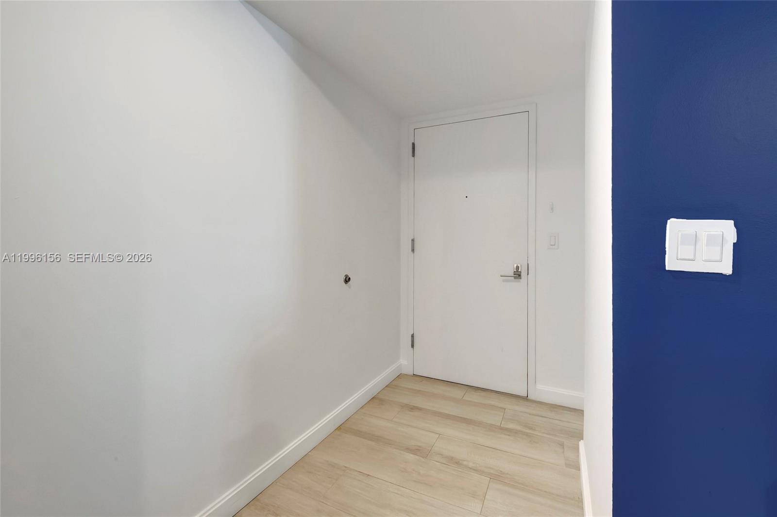 55 SW 9th #2804, Miami FL 33130