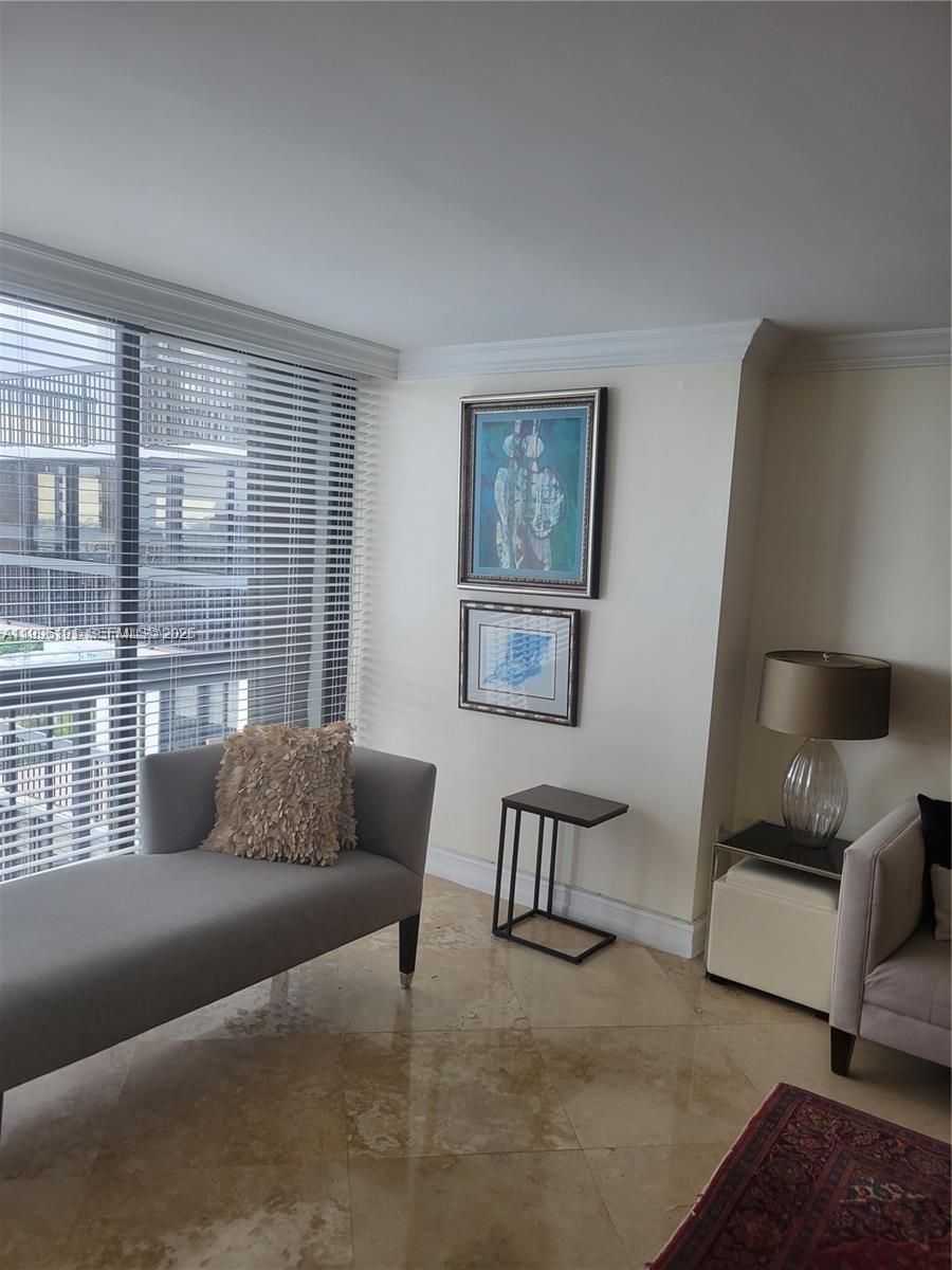 2333 Brickell Ave #2504, Miami FL 33129