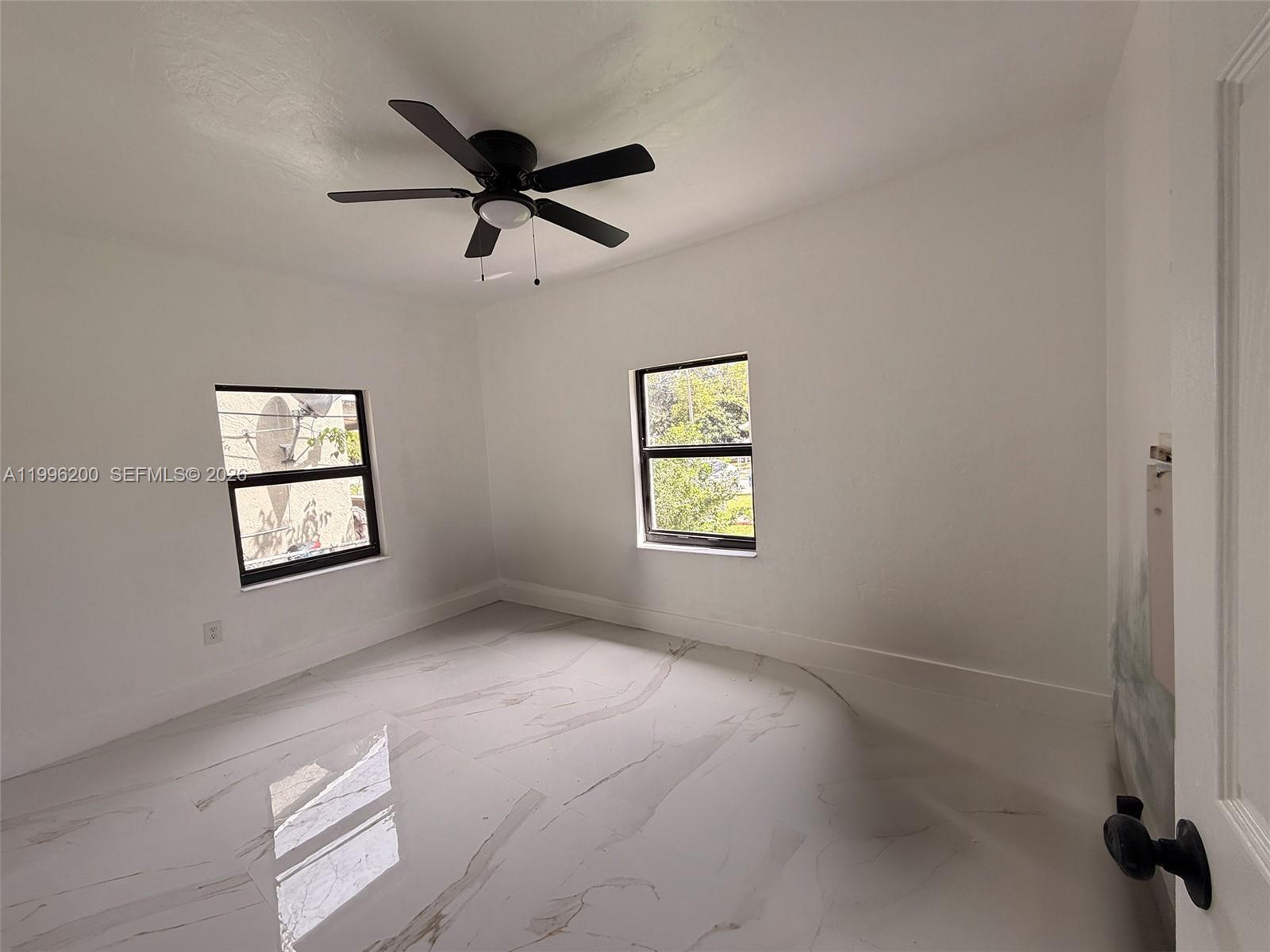 1261 NW 45th St, Miami FL 33142