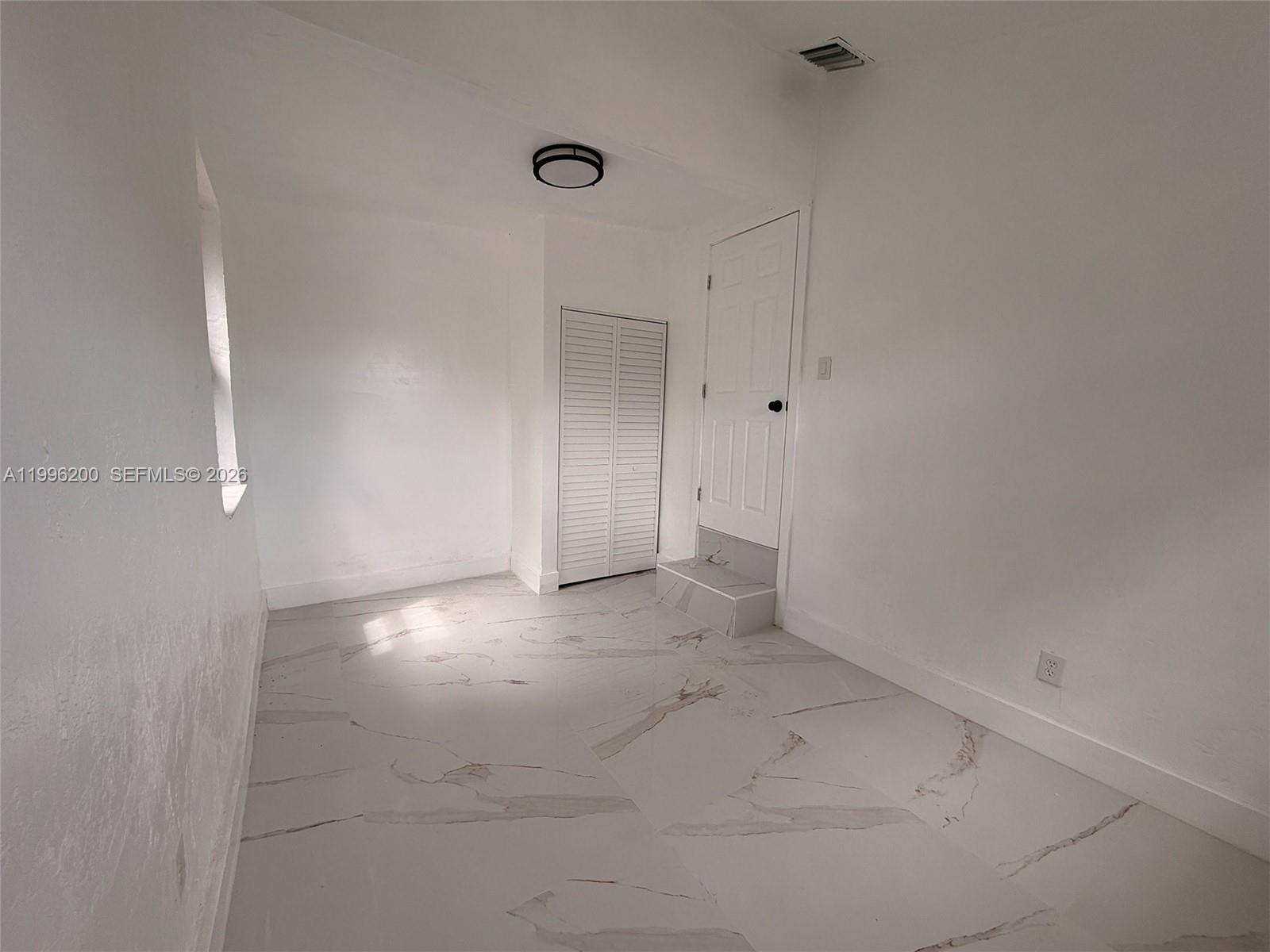 1261 NW 45th St, Miami FL 33142