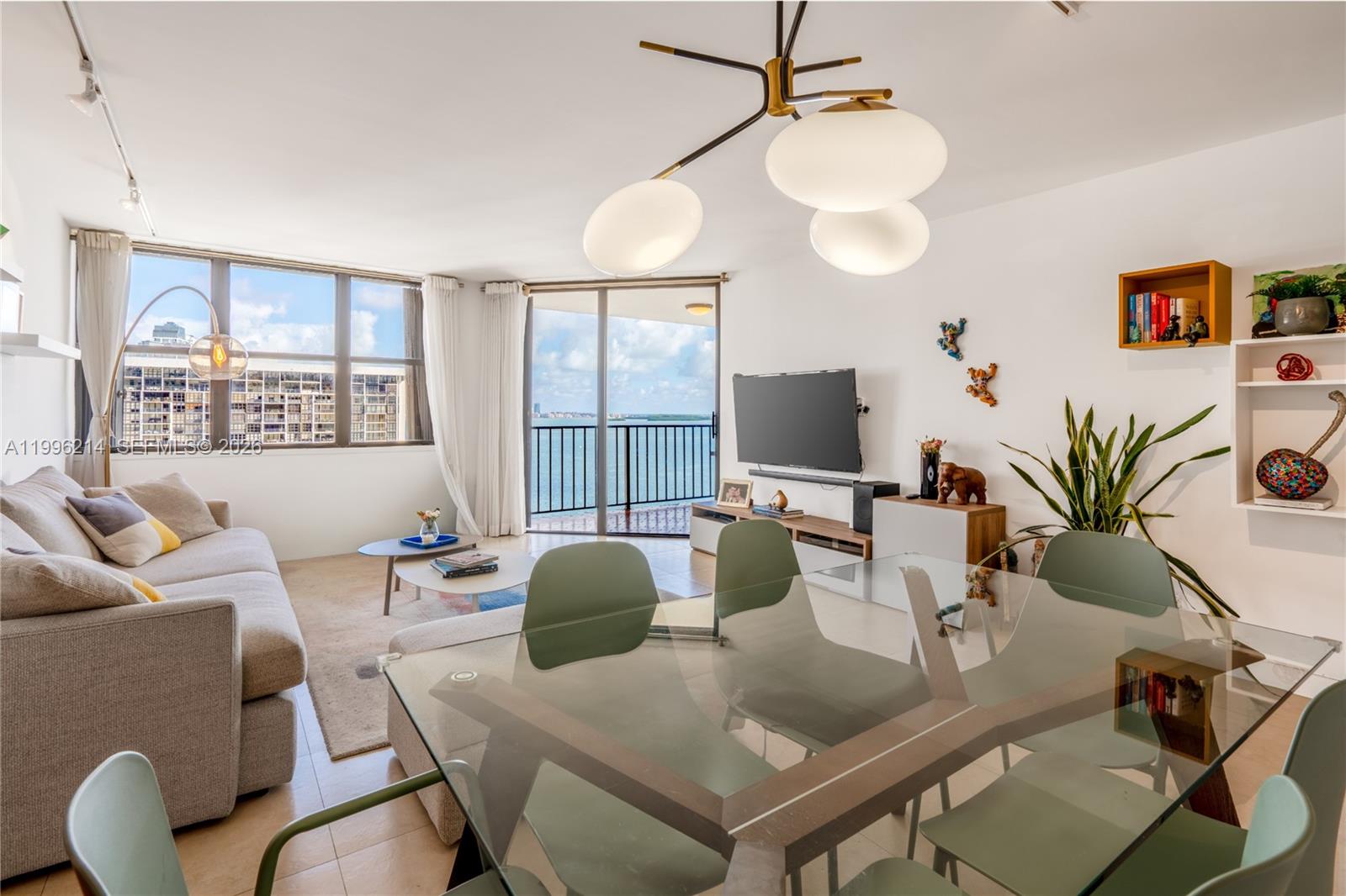 1925 Brickell Ave #D2006, Miami FL 33129