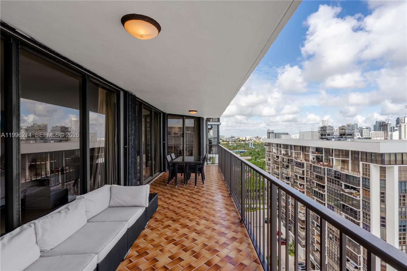 1925 Brickell Ave #D2006, Miami FL 33129