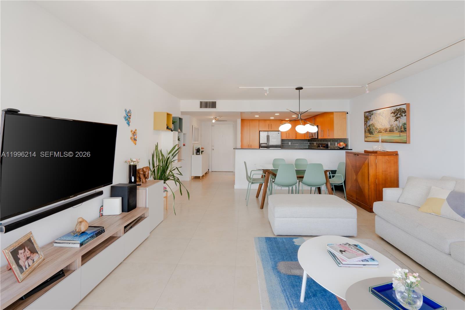 1925 Brickell Ave #D2006, Miami FL 33129