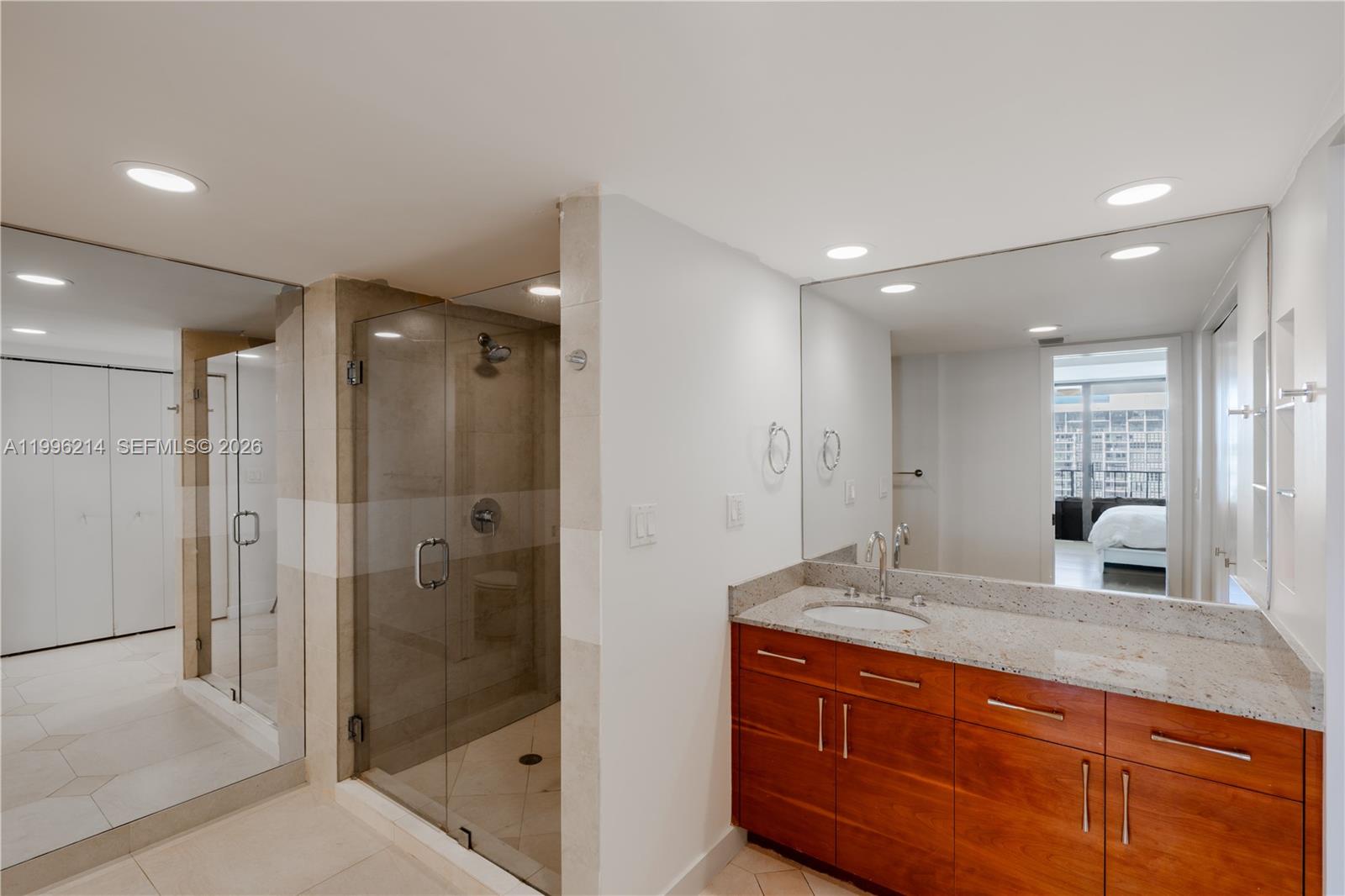 1925 Brickell Ave #D2006, Miami FL 33129