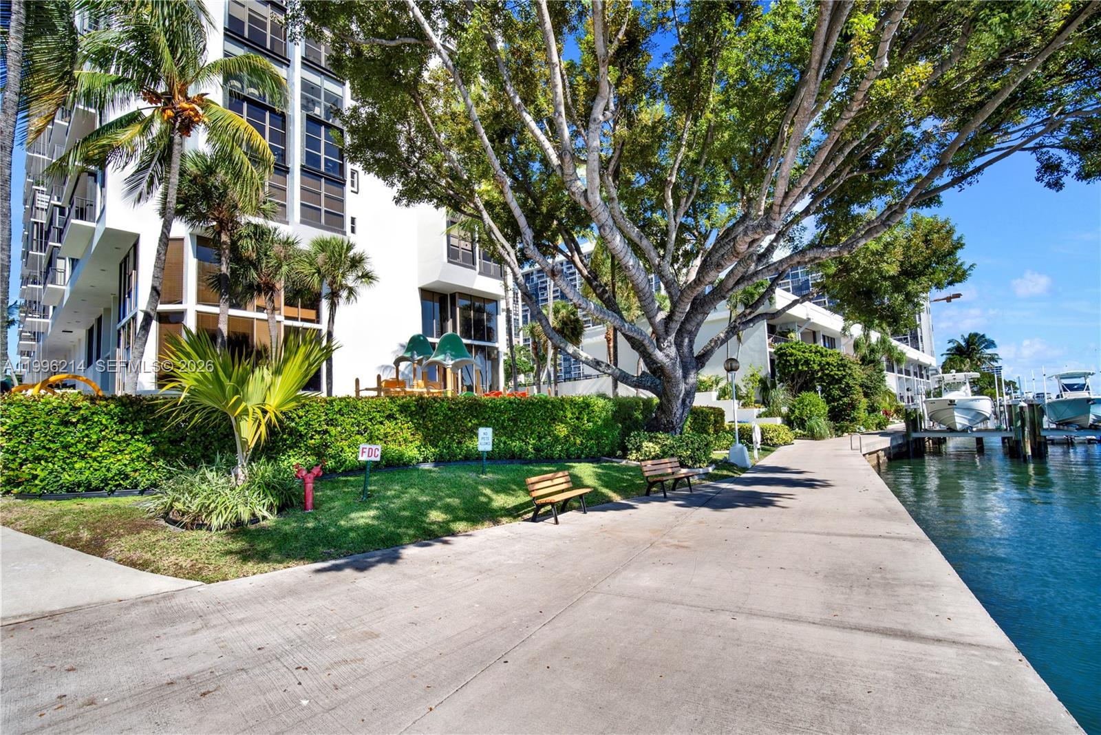 1925 Brickell Ave #D2006, Miami FL 33129
