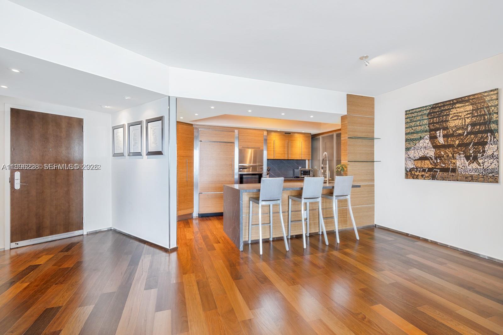 450 Alton Rd #3303, Miami Beach FL 33139