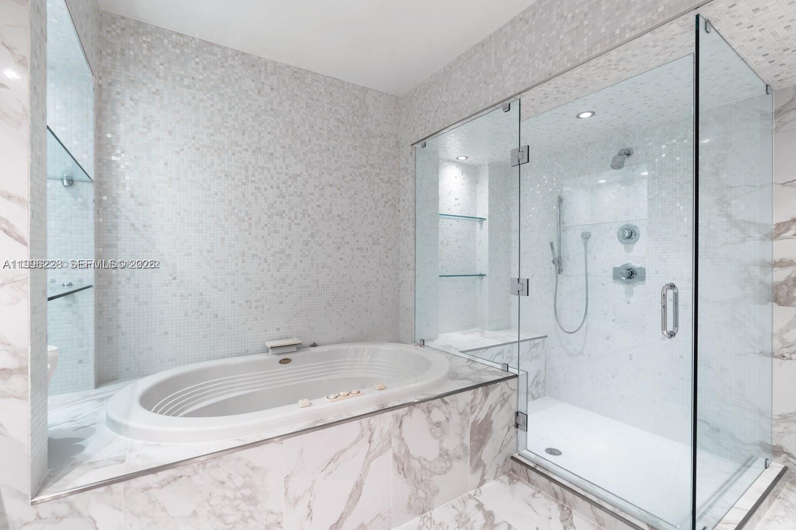 450 Alton Rd #3303, Miami Beach FL 33139