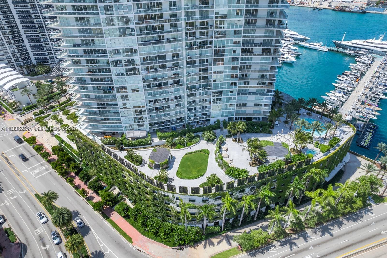 450 Alton Rd #3303, Miami Beach FL 33139