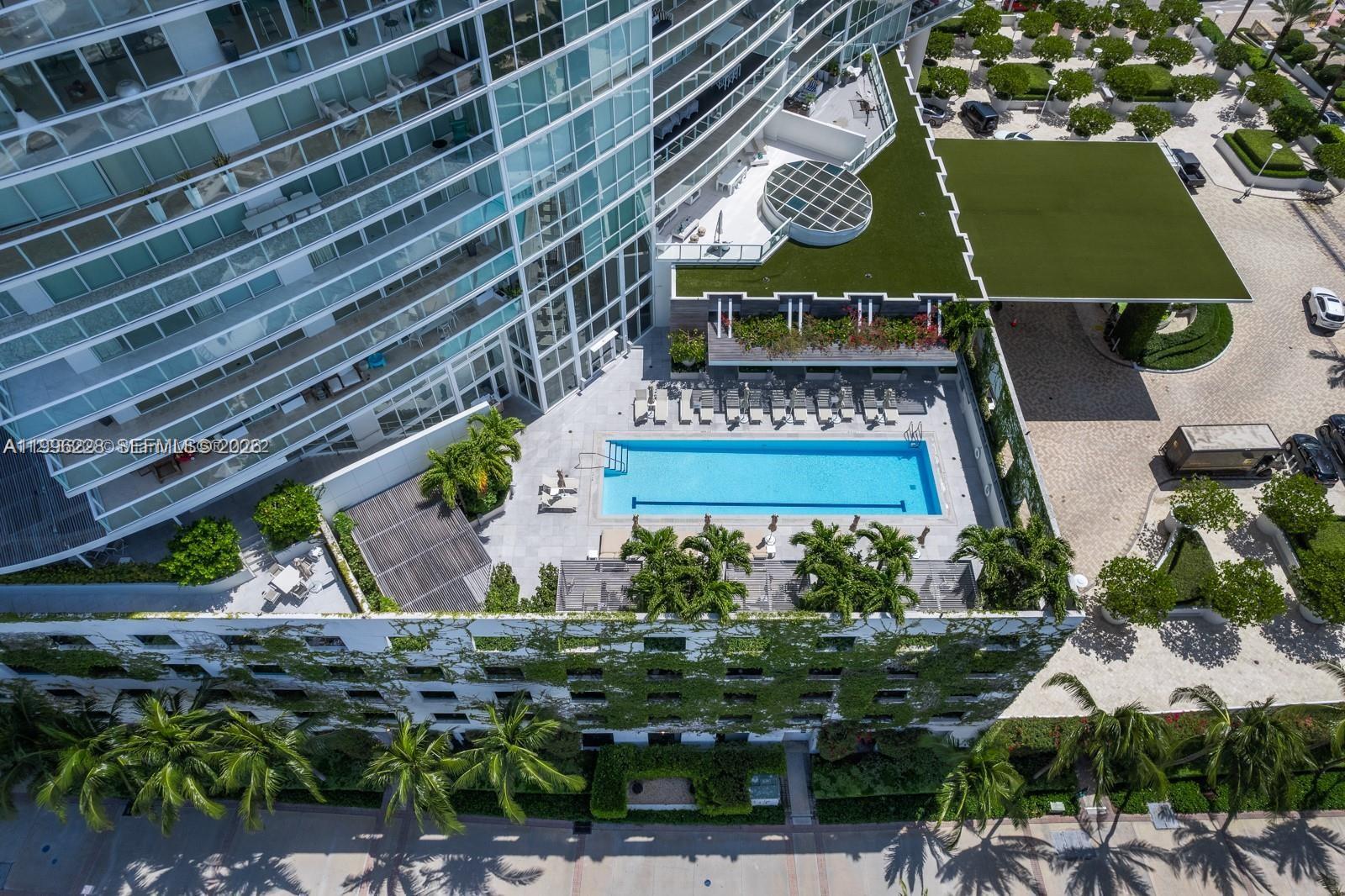 450 Alton Rd #3303, Miami Beach FL 33139