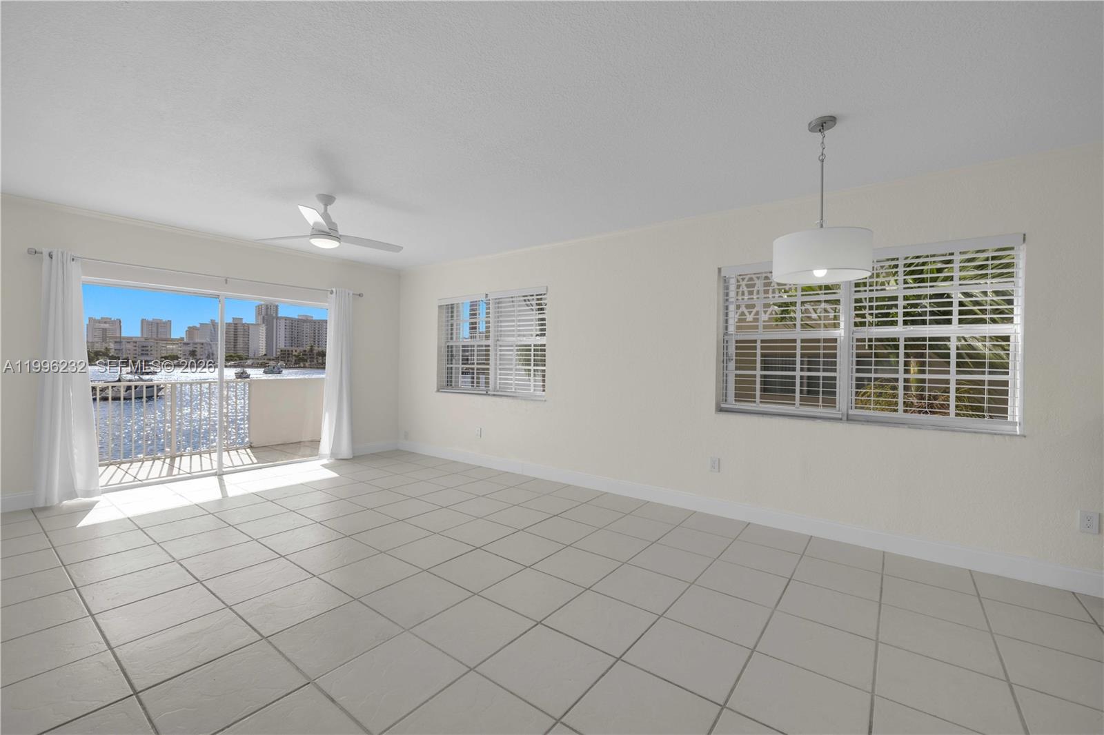 462 Golden Isles Dr #210, Hallandale Beach FL 33009