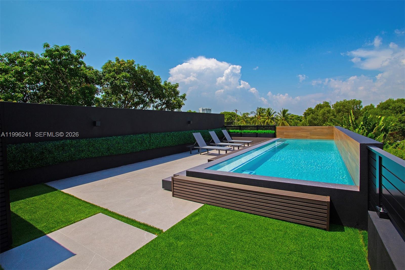 420 SW 15th Rd #420, Miami FL 33129