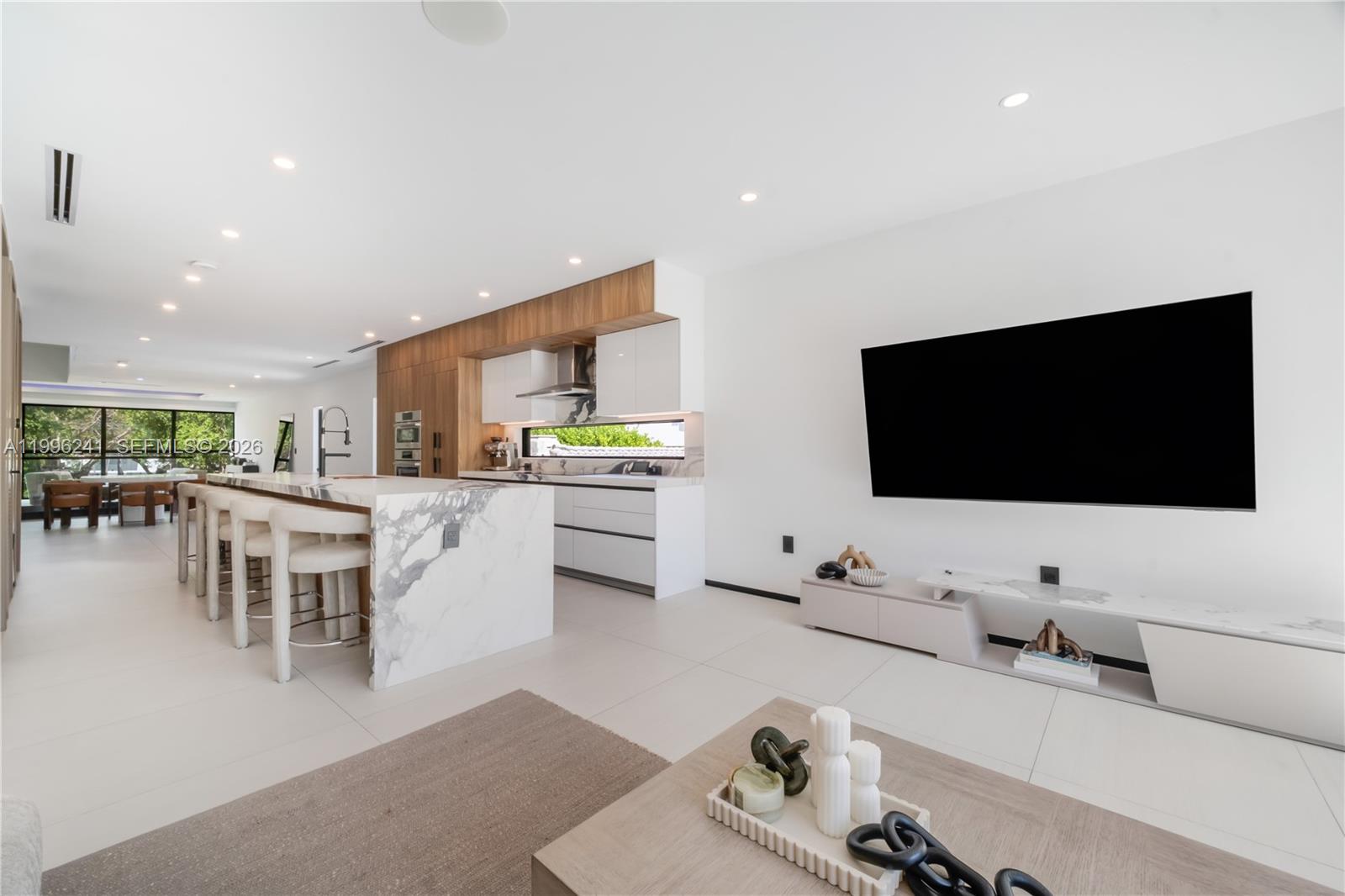 420 SW 15th Rd #420, Miami FL 33129