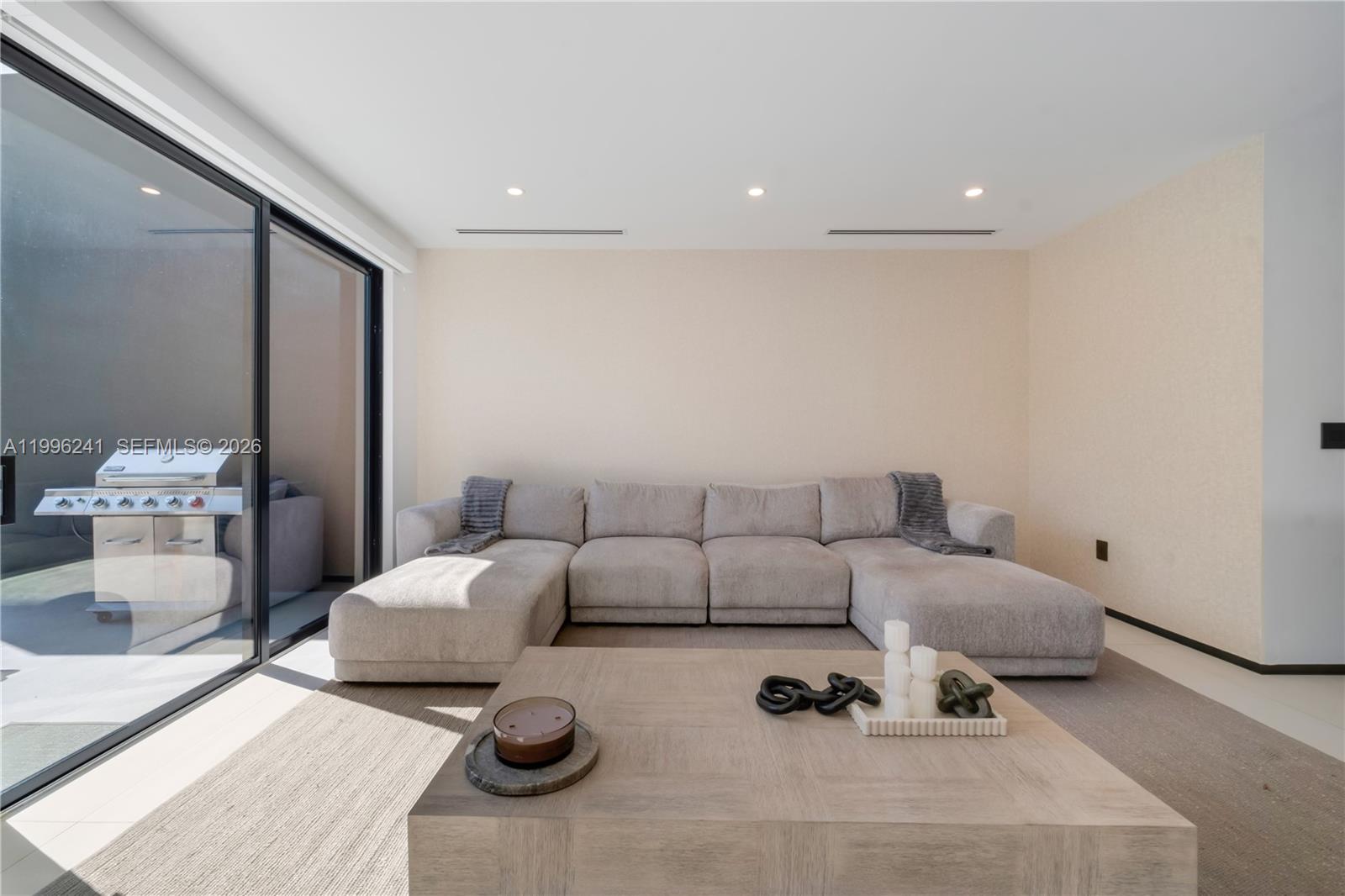 420 SW 15th Rd #420, Miami FL 33129