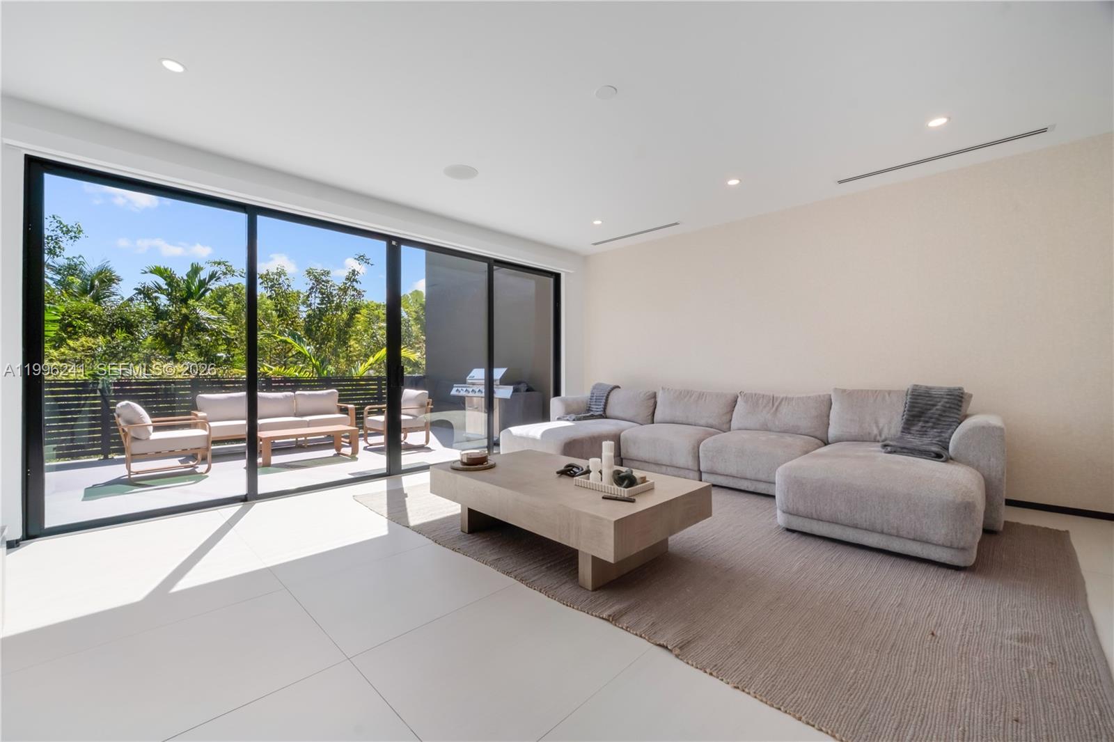 420 SW 15th Rd #420, Miami FL 33129