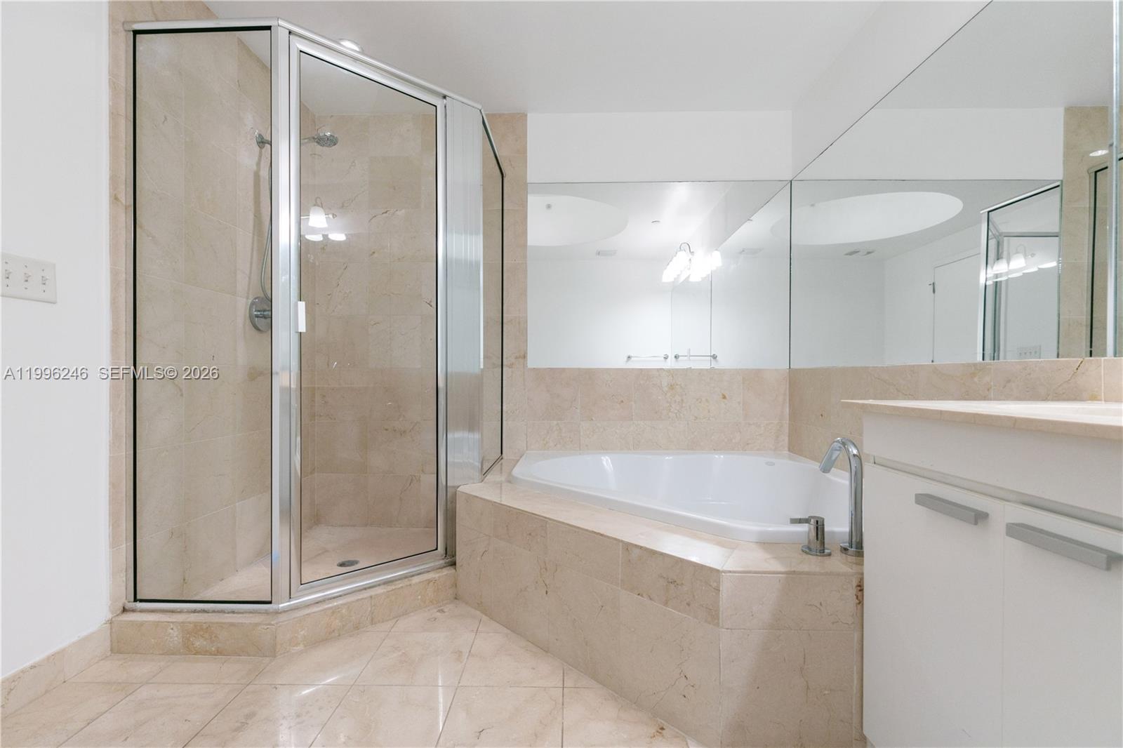 3131 NE 188th St #2-1010, Aventura FL 33180