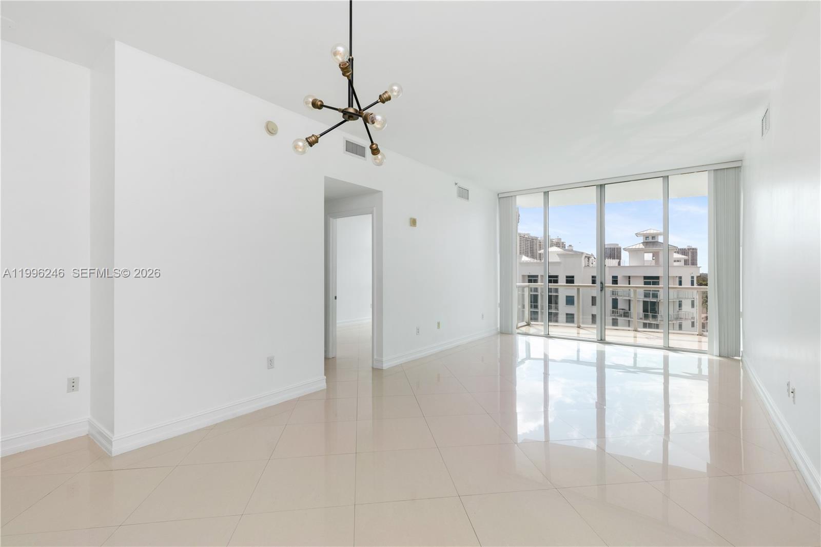 3131 NE 188th St #2-1010, Aventura FL 33180