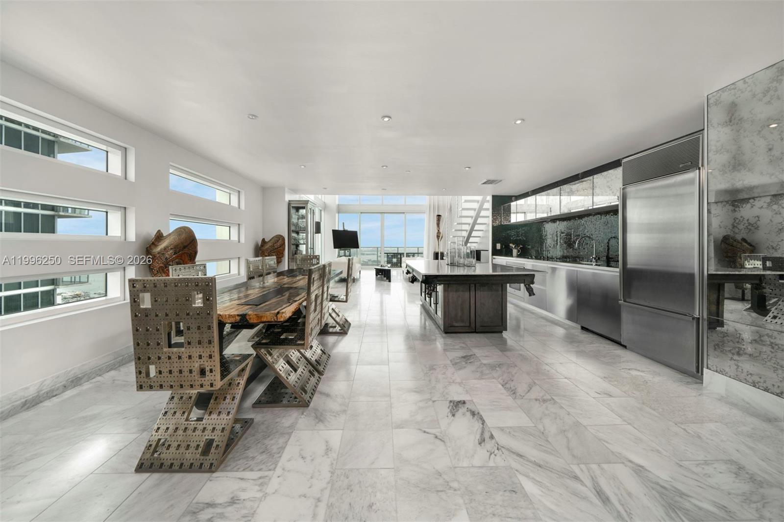 1040 Biscayne Blvd #3304, Miami FL 33132
