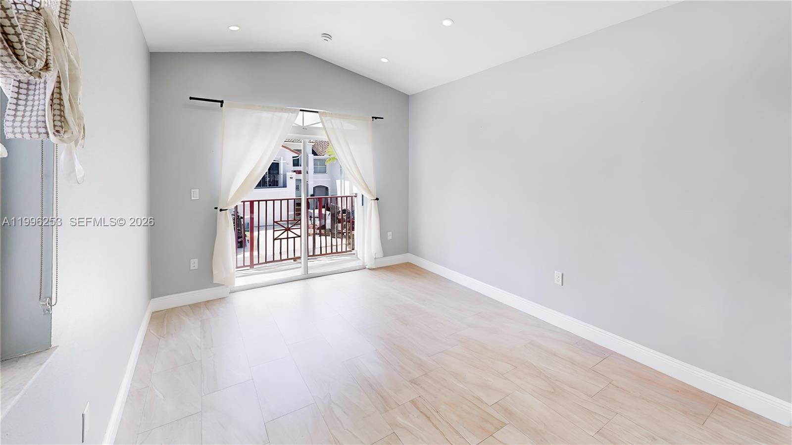 10101 SW 154th Cir Ct #107, Miami FL 33196