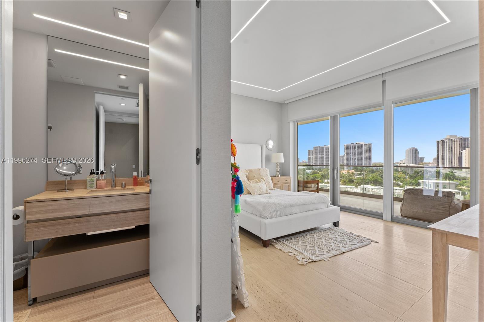 18975 Collins Ave #603, Sunny Isles Beach FL 33160