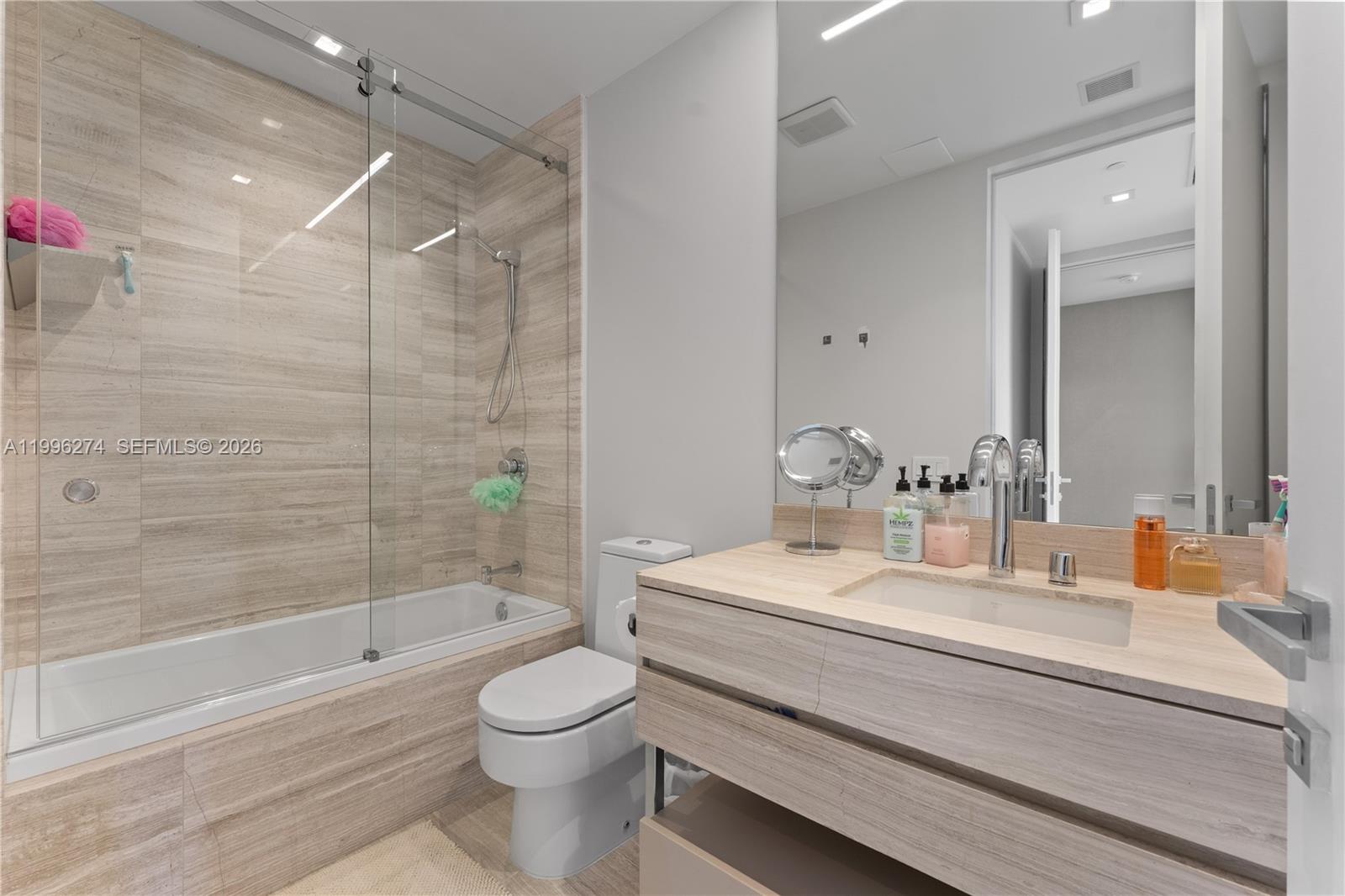 18975 Collins Ave #603, Sunny Isles Beach FL 33160