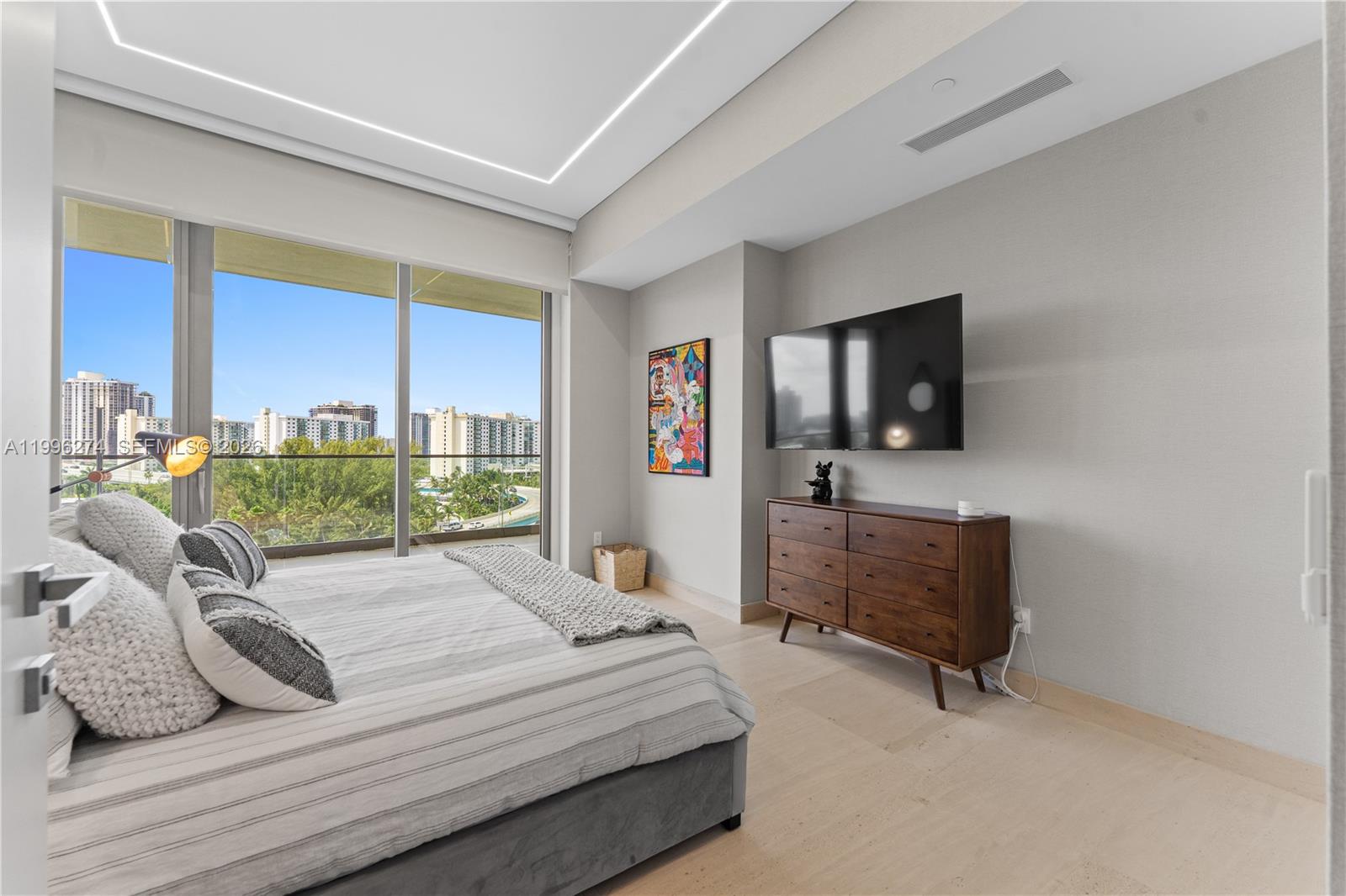 18975 Collins Ave #603, Sunny Isles Beach FL 33160
