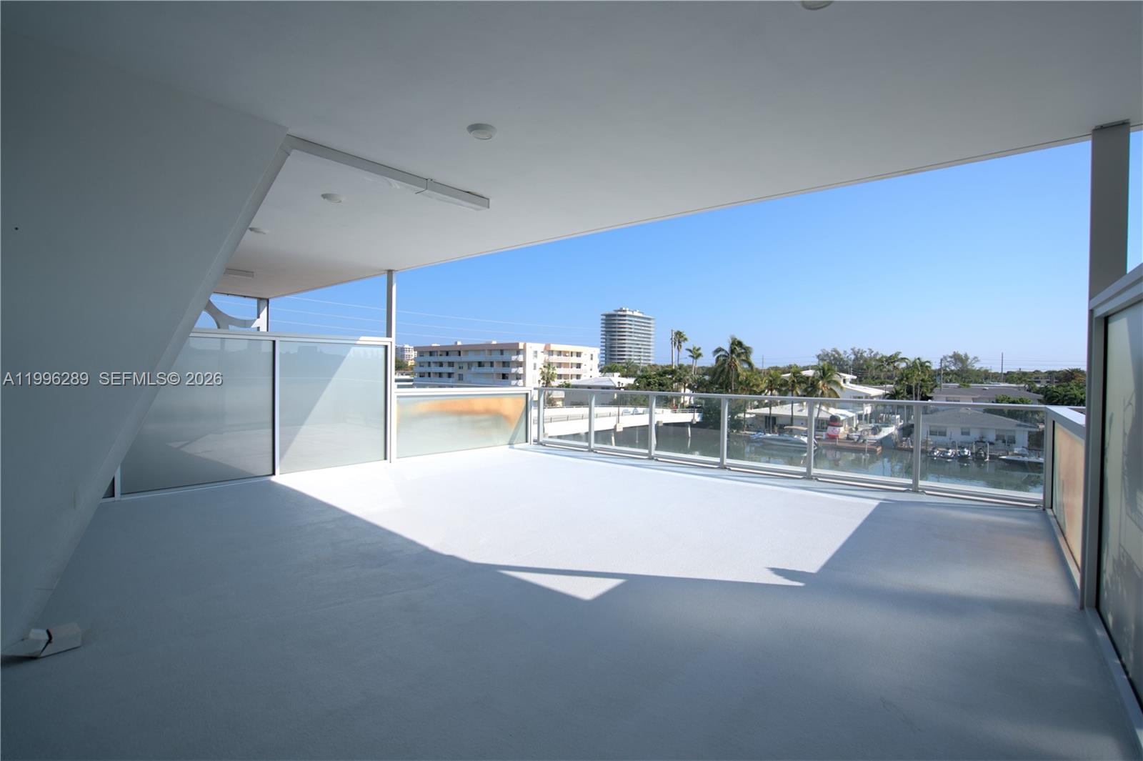 8425 Crespi Blvd #302, Miami Beach FL 33141