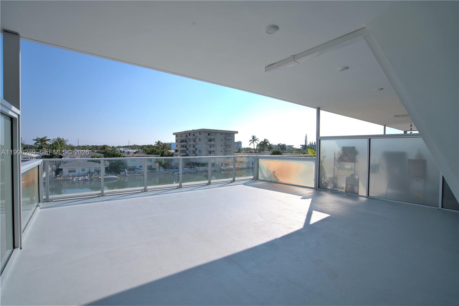 8425 Crespi Blvd #302, Miami Beach FL 33141